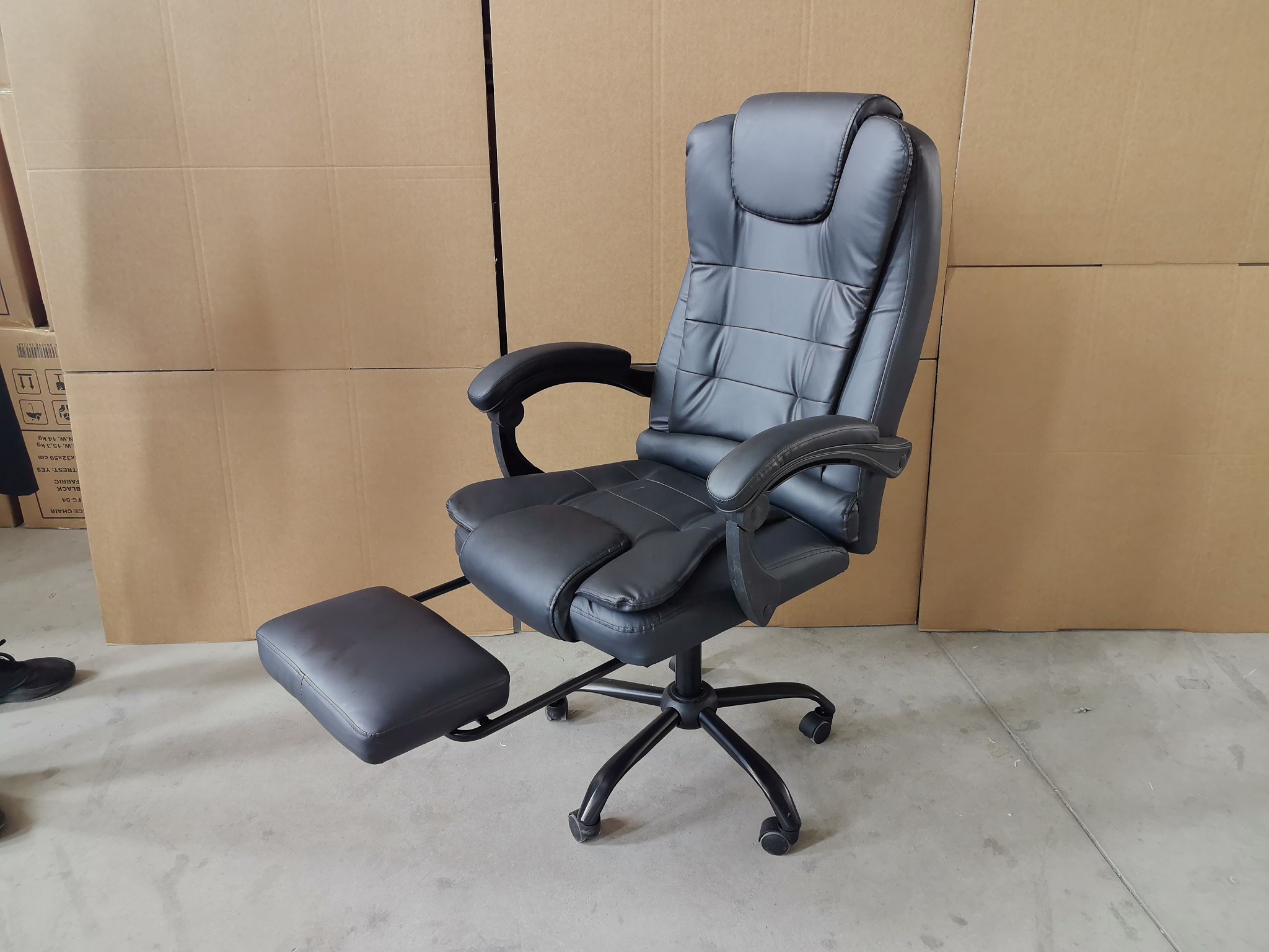 Luxury Brown Leather Guangdong Computer Chair For Home Boss Chair Office Leather