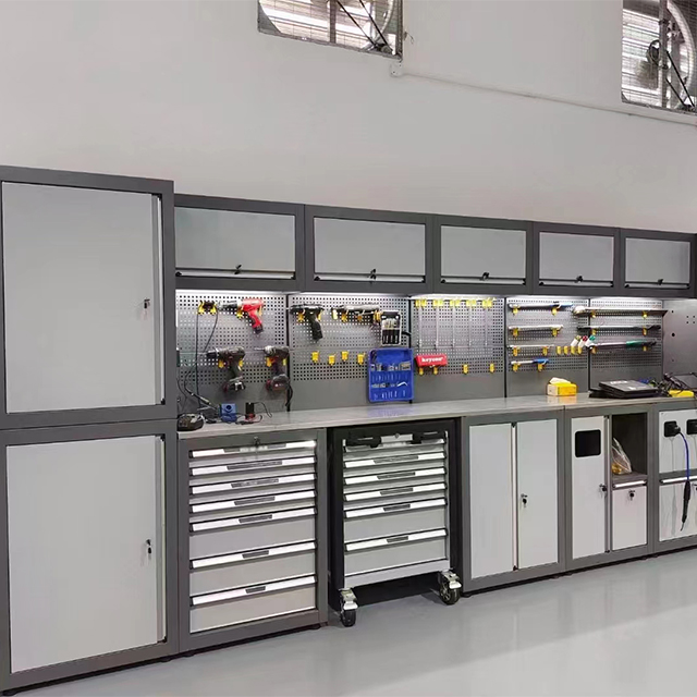 Hardware Details 2
