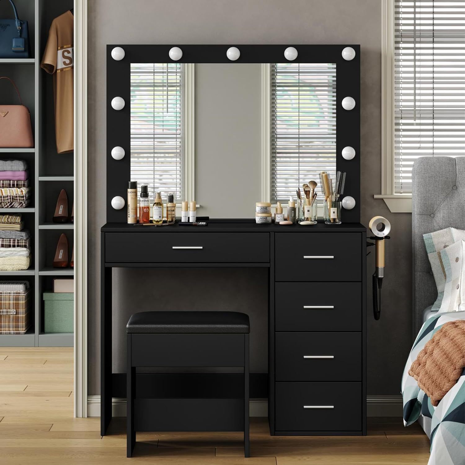 Mirrored MDF Vanity With Lighting Professional Makeup Table Beauty And Nail Salon Vanity Table
