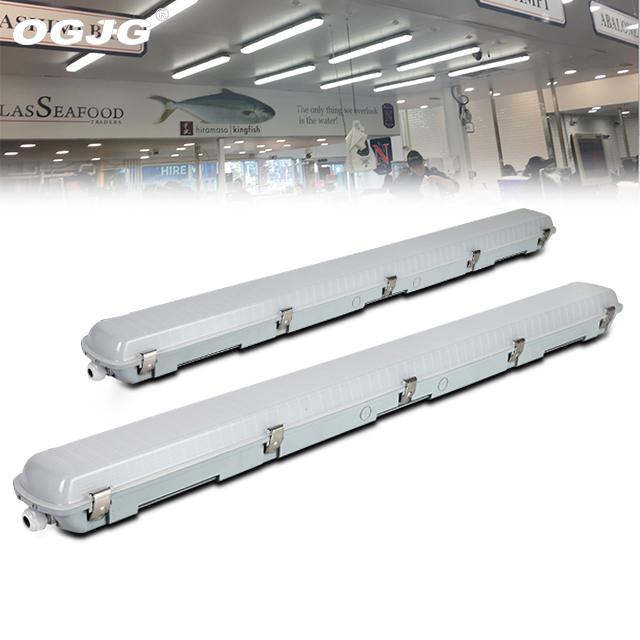 IP66 4ft Weatherproof Tri Proof LED Light Fitting Dimming Sensor Emergency Battery Backup 120 Beam Angle 3000-6500K Color Temp