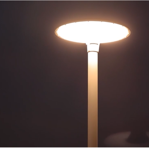 Customized Outdoor IP65 Waterproof LED Garden Light Iron Body Glass Shade Landscape Lighting Multi-Color Temperature Options