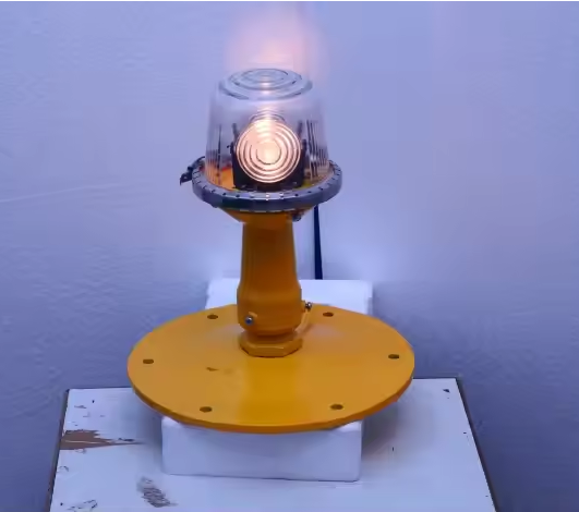 High Intensity Bidirectional Elevated Halogen Runway Edge Light ICAO FAA IEC Compliant AR111 Base Aviation Obstruction Light