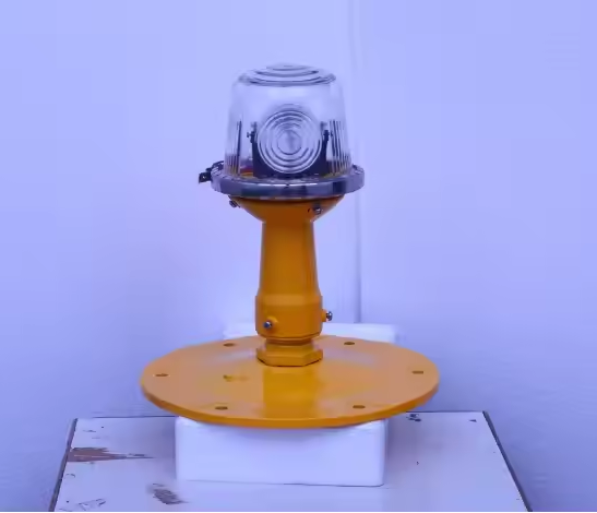 High Intensity Bidirectional Elevated Halogen Runway Edge Light ICAO FAA IEC Compliant AR111 Base Aviation Obstruction Light