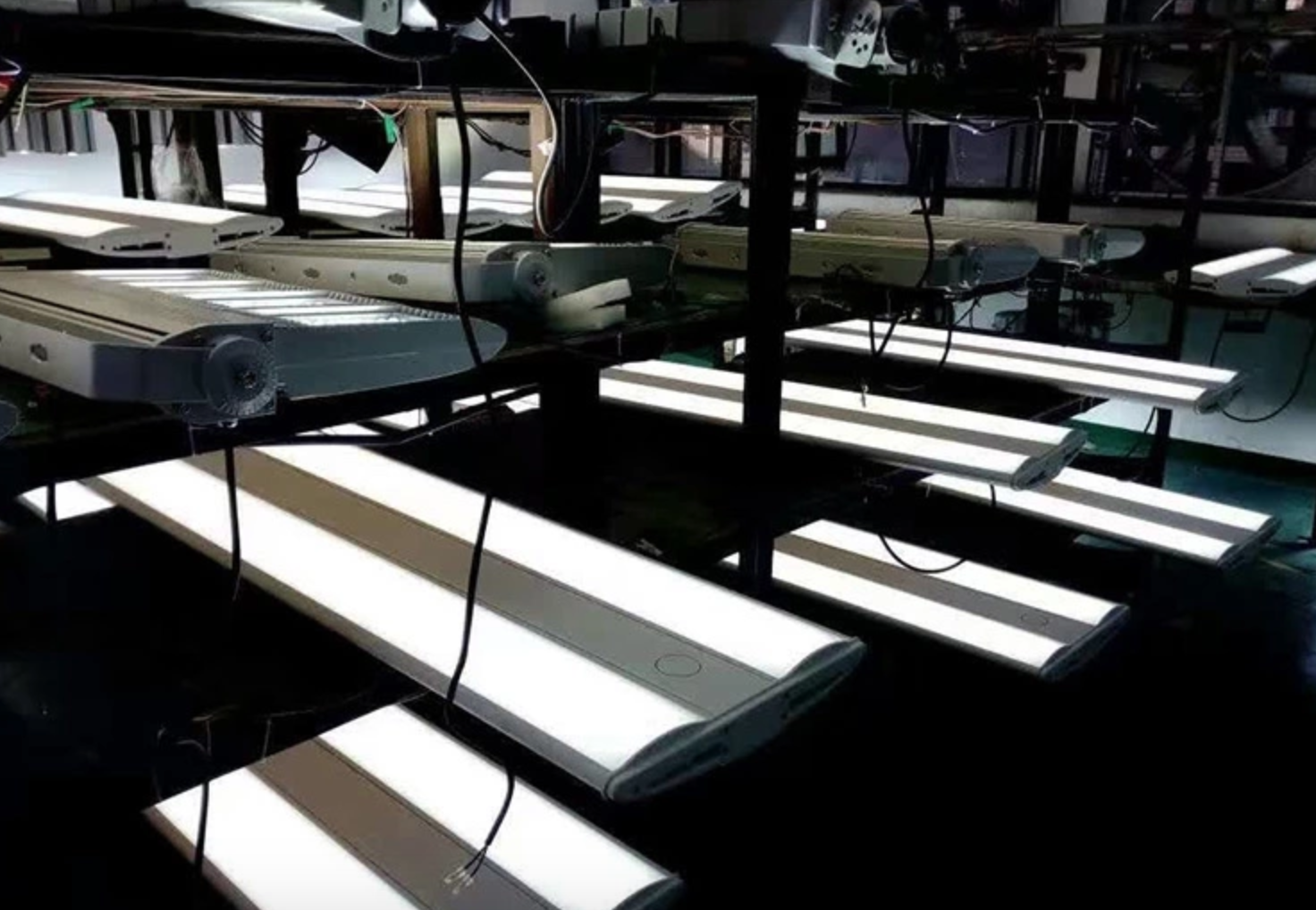LED high bay dimension
