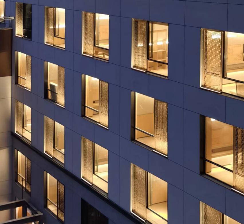 RDM Outdoor Building Facade Lighting 48V 36W 1M DMX RGBW Built-in Grille Anti-Glare Wall Washer Own Mold Design