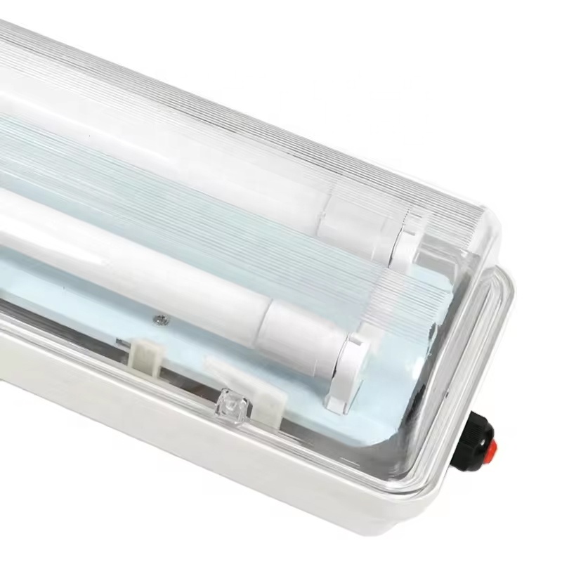 Full-Plastic Explosion-Proof Fluorescent Light Fixture IP66 &amp; IP65 LED Base With Aluminum Lamp Body ATEX Certified