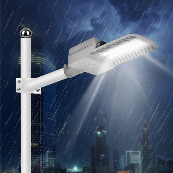2024 BSW Hot-Selling All in Two 30W 40W 50W 60W Solar Led Street Light for Garden