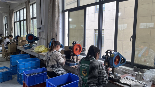 Assembly shop 2