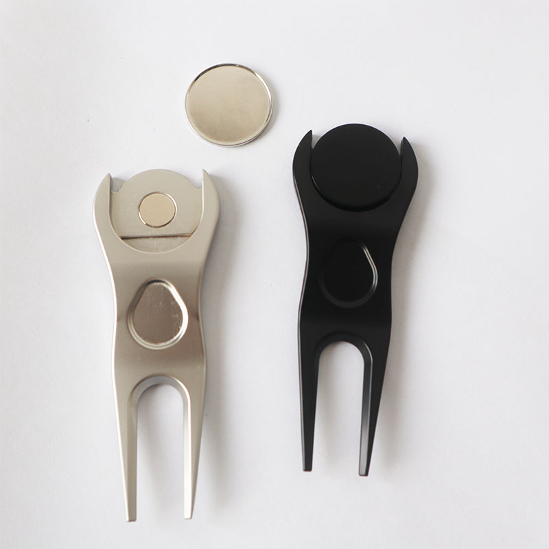 Quality Custom Metal Golf Ball Marker Laser Engraved Pitchfork Repair Golf Divot Tool