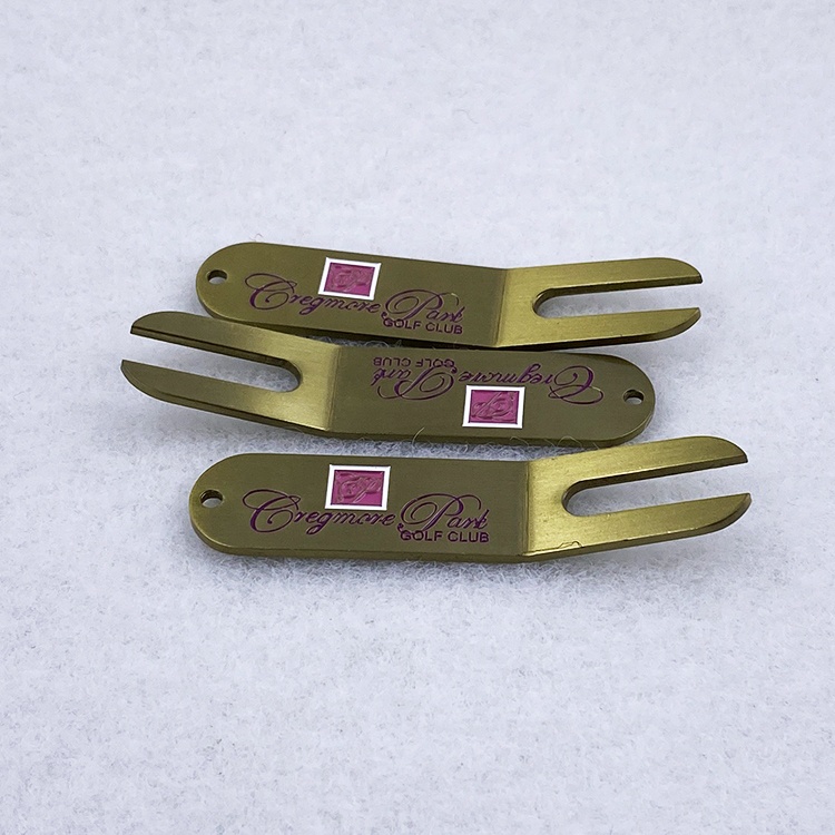Golf Divot Repair Tool