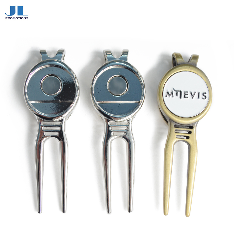 Divot Tool Utility