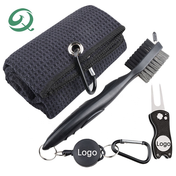 Customized Logo 3 in 1 Golf Club Cleaning Kit Waffle Pattern Tri-fold Golf Towel Set Brush Divot Tool Golf Cleaner Accessories