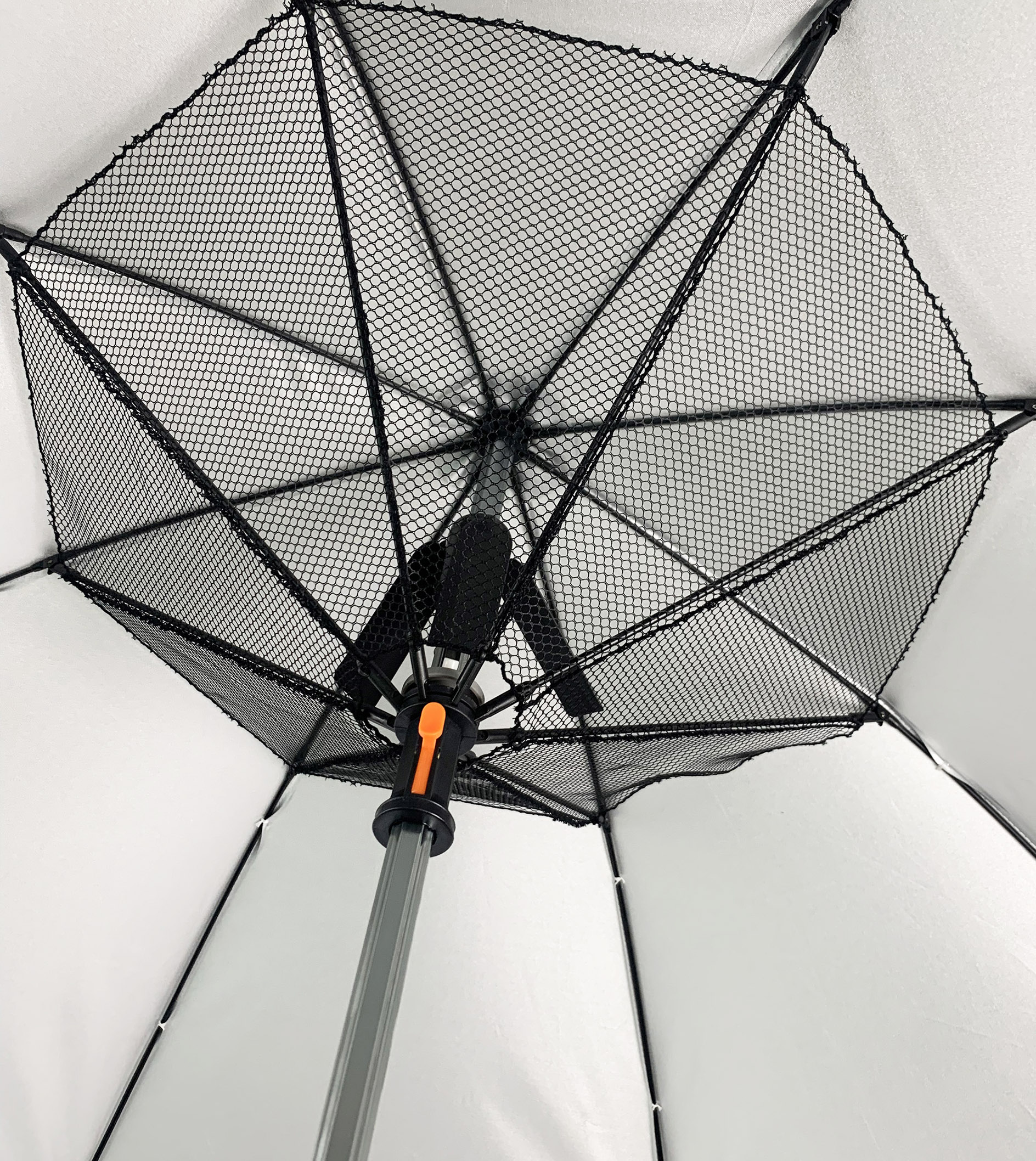 27-Inch Silver UV Coated Spray Fan Golf Umbrella New Design High Cooling USB Charging Automatic Windproof Sunshade