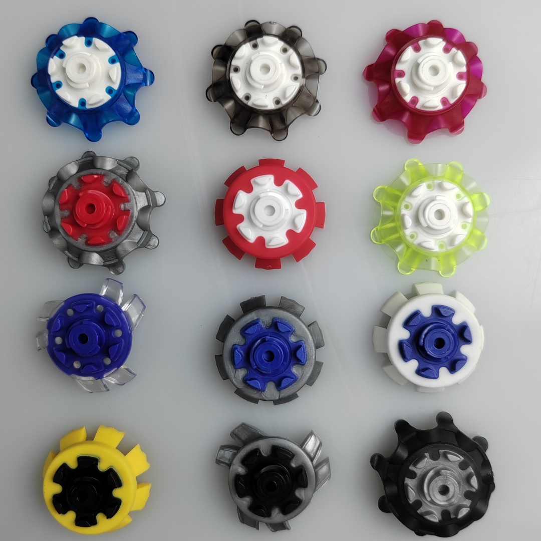 Golf Spikes Details