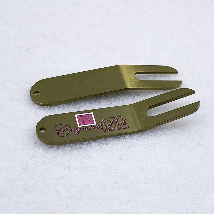 Golf Divot Repair Tool