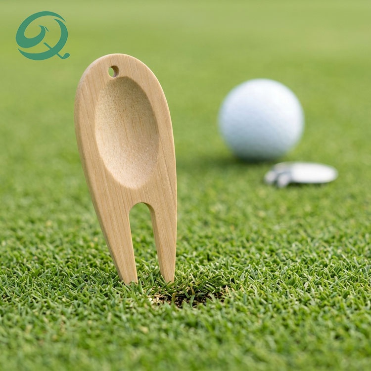 New Golf Accessory Eco-Friendly Bamboo Golf Divot Tool Marker Custom Logo Golf Divot Repair Tool Portable Lawn Maintenance Fork