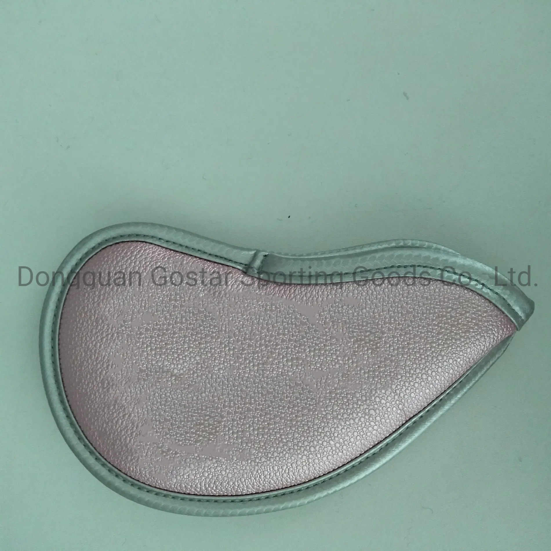 Custom Stylish Pink Golf Iron Club Head Covers for Protection
