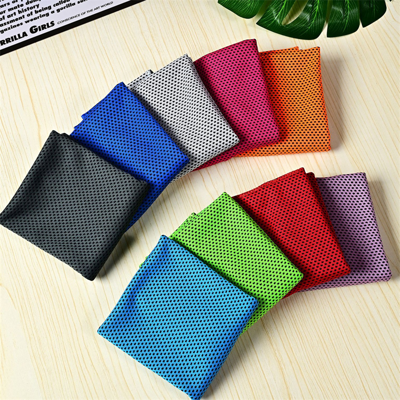 Custom Mini Belt Double Sided Knitted Brush Cleaner Magnetic Golf Towel Clip Bag Sublimation Blank Center Hole Made Microfiber