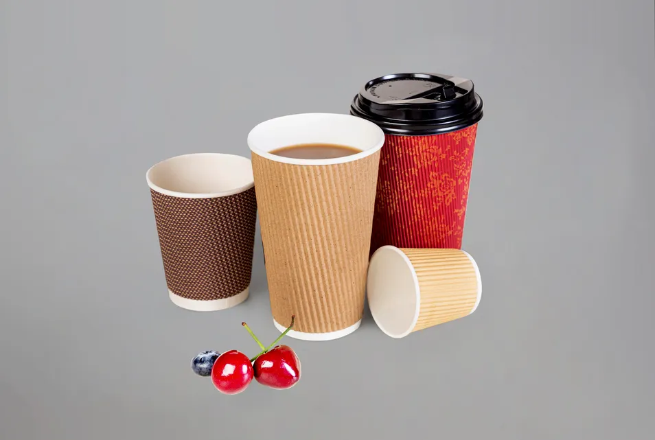 Copo de papel ondulado descartável biodegradável reciclável para bebidas em conformidade com a legislação da UE 10/2011