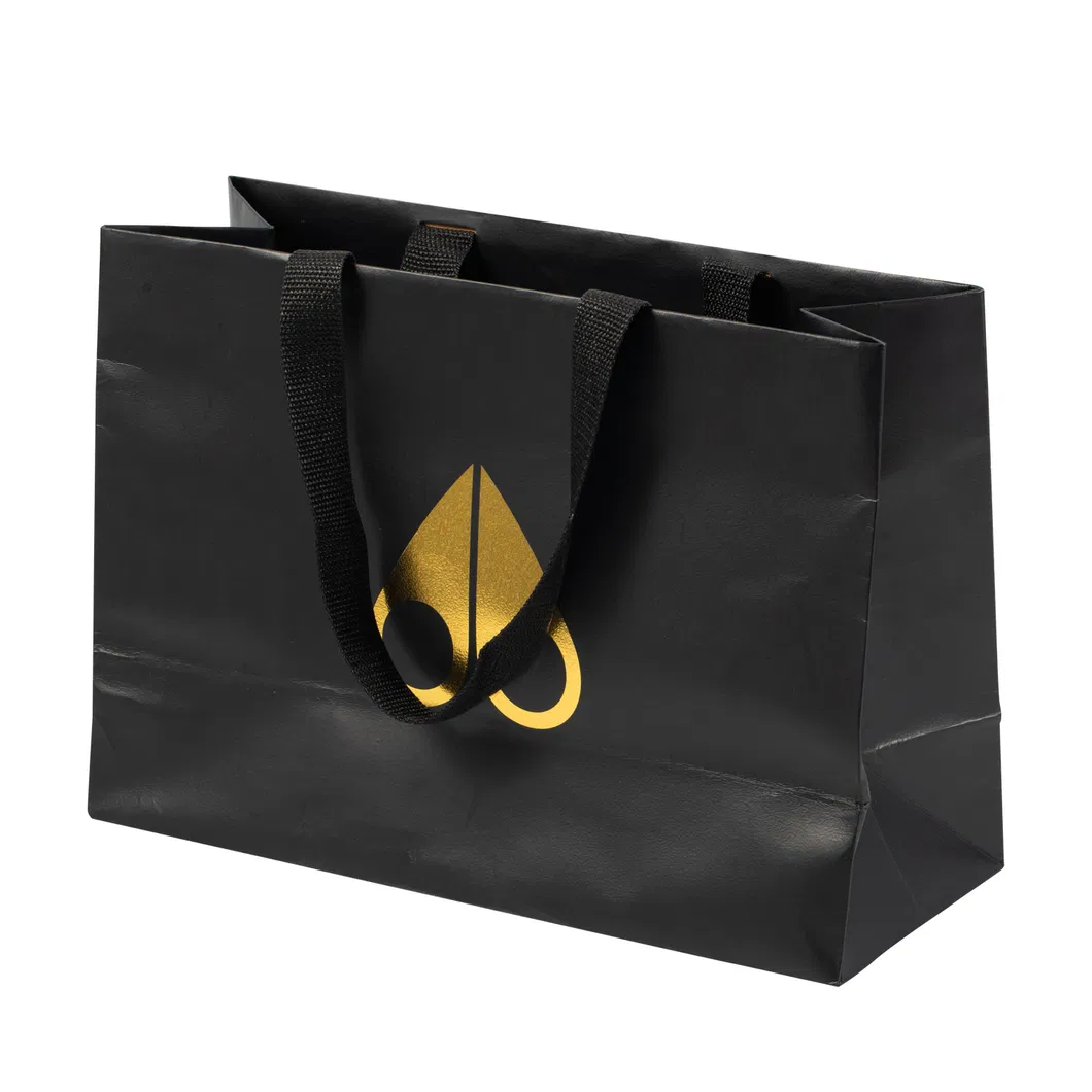 Saco de presente de roupa personalizado de alta qualidade por atacado, saco de papel texturizado preto fosco