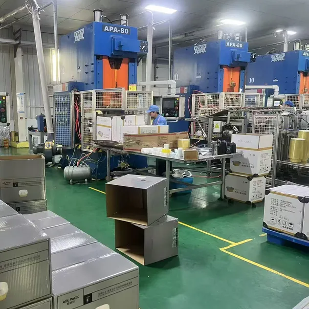 Container de comida descartável para restaurantes, com múltiplos compartimentos, em alumínio com tampa de papel