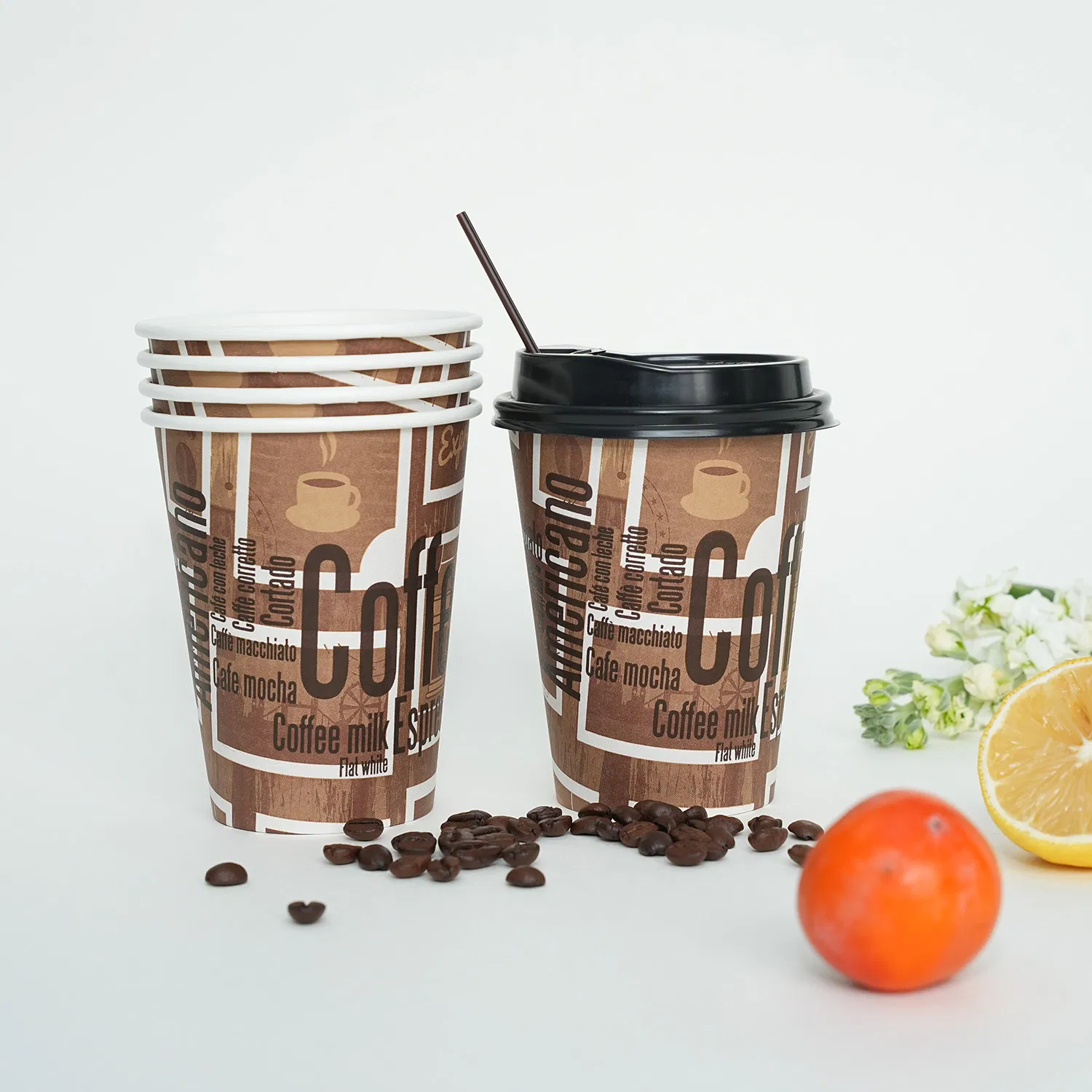 8oz/10oz/12oz/16oz/20oz/24oz Copos de Papel Biodegradáveis Descartáveis Impressos com Logo Copos de Café Quente Copos de Chá Copos de Papel Kraft de Parede Dupla e Simples com Tampa