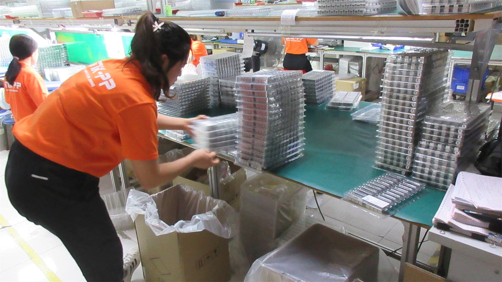 Packing and packaging of optical transceivers for export