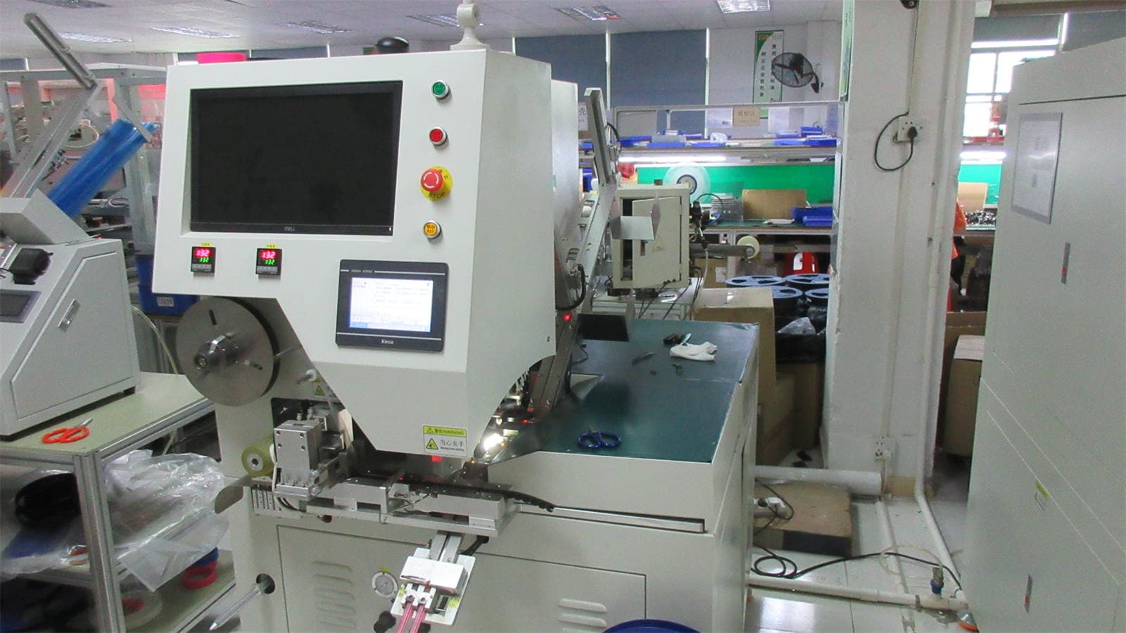 Transformer automatic packing machine for efficient optical transceiver packaging