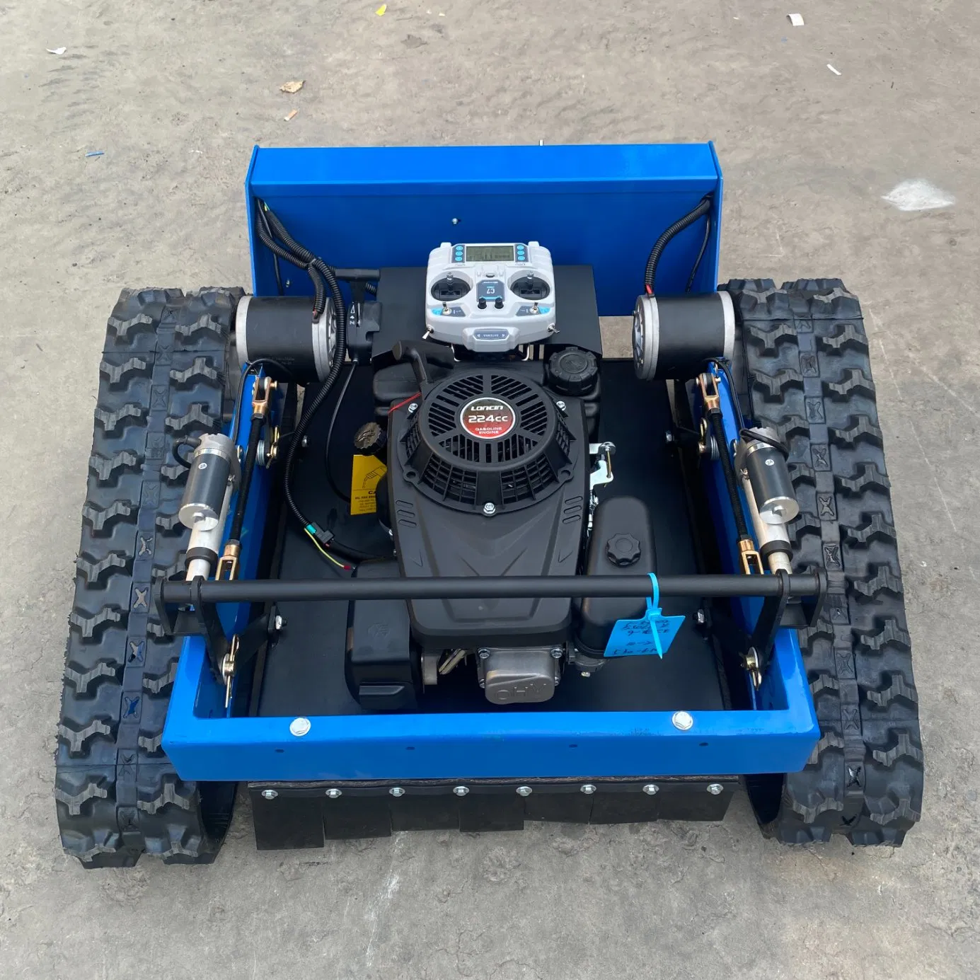 Smart Lawn Mowing Robot with Advanced Navigation Technology for Efficient Grass Cutting