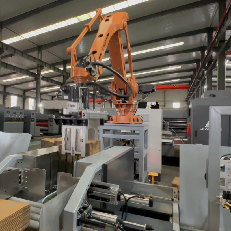 High Speed/Payload/Automatic Industrial/Intelligent Palletizing Robot for Corrugated Box with Reliable PLC Controlled/User Friendly/Low Maintenance/Staggered.