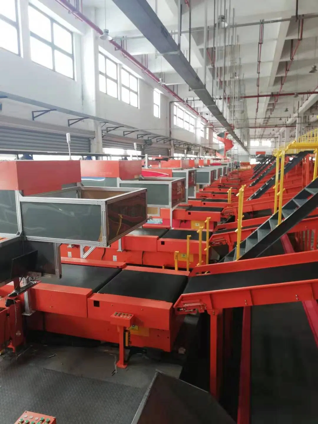 Automatic Six Sides Scan Dynamic Dws Warehouse Logistic Parcels Sorting System