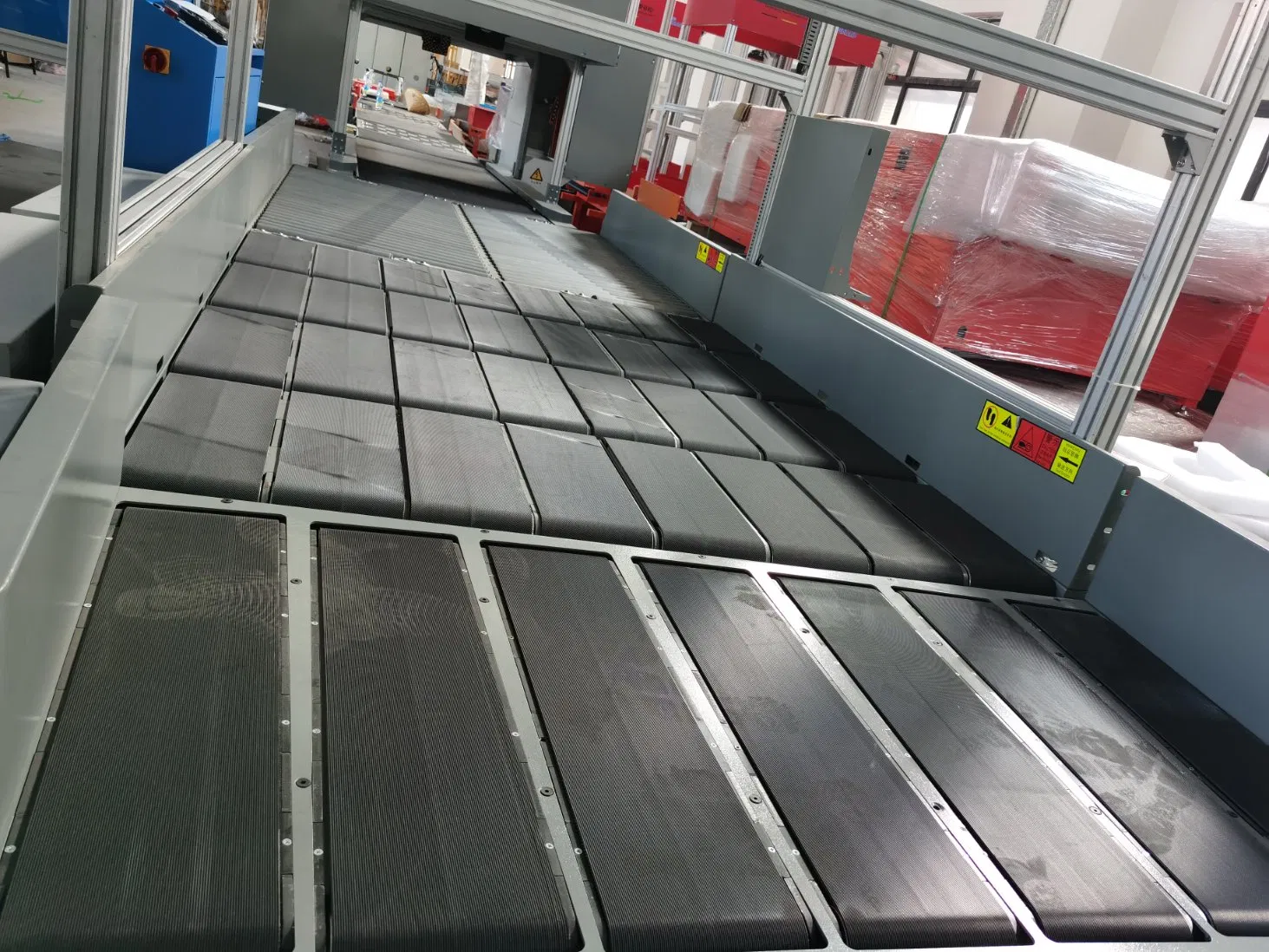 Automated Packages Scanning Singulating Sorting Machine System