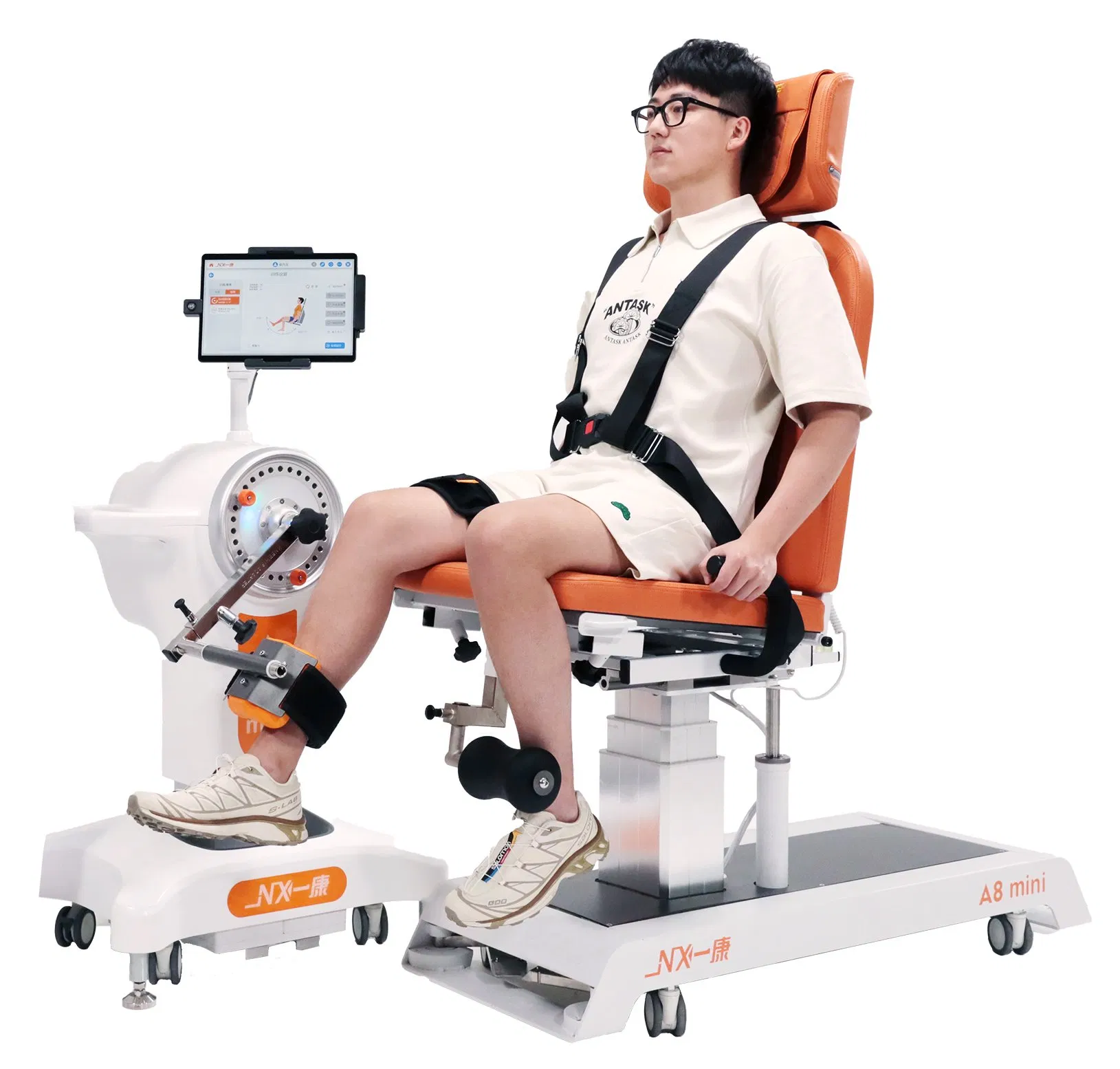 Rehabilitation Robot Multi-Joint Isokinetic Training and Evaluation System for Stroke Patients Walking