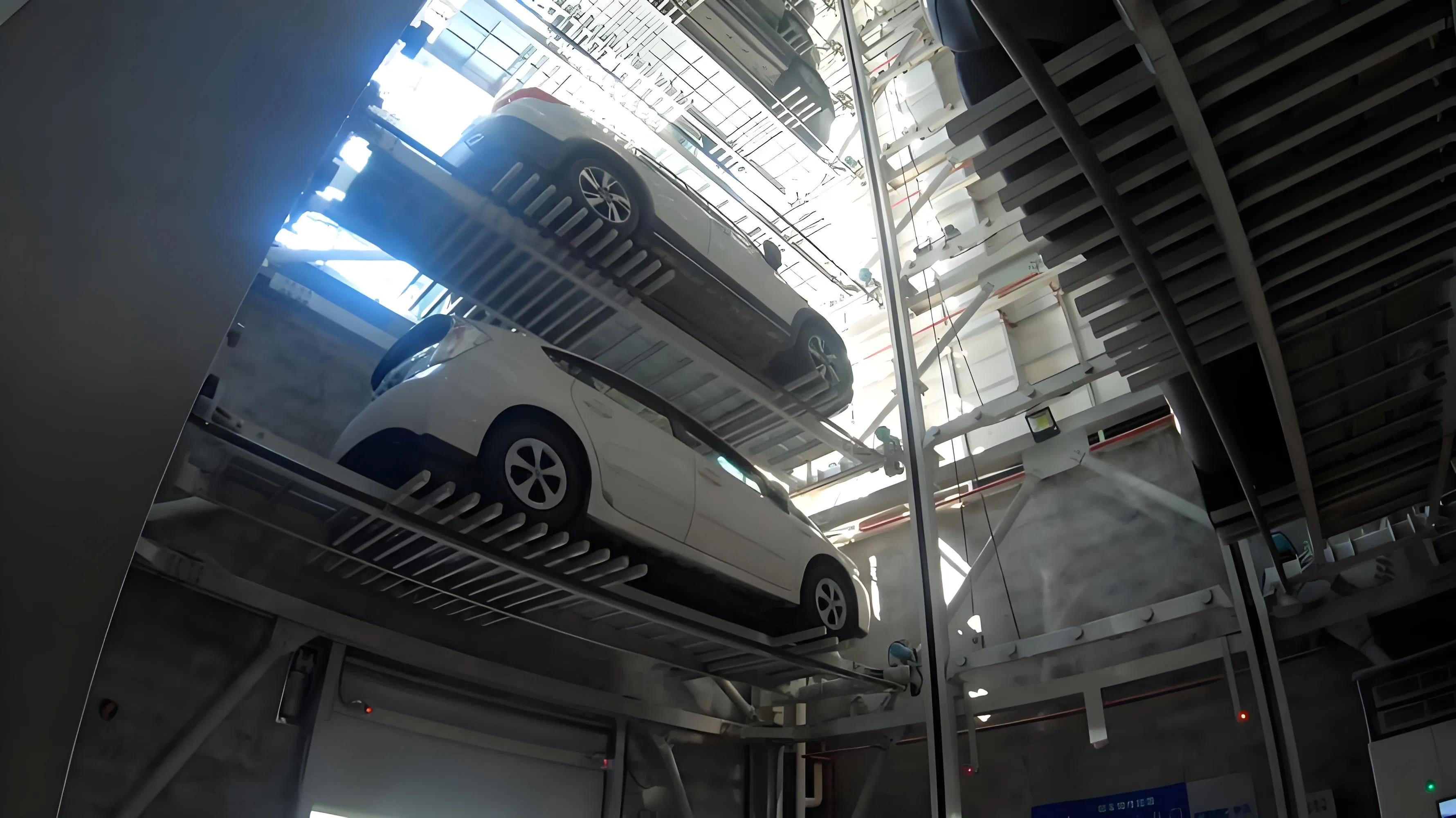 Smart Multi-Level Automated Parking Tower System Mechanical Robot Car Parking Building Equipment