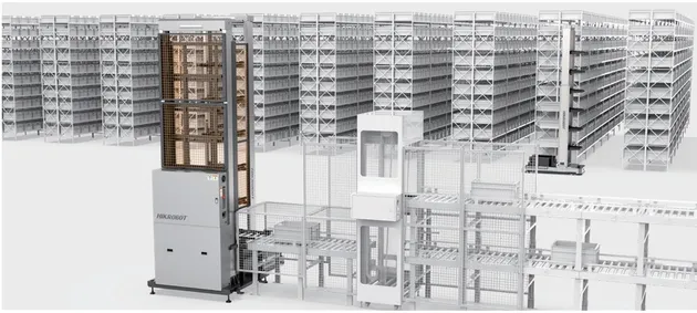 Delivers totes to flow rack