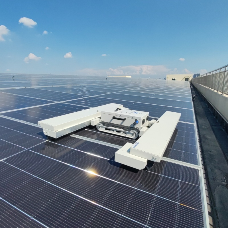 Ai-Driven Rooftop PV Trackless Dry-Clean Robot with C4 Anti-Corrosion Coating