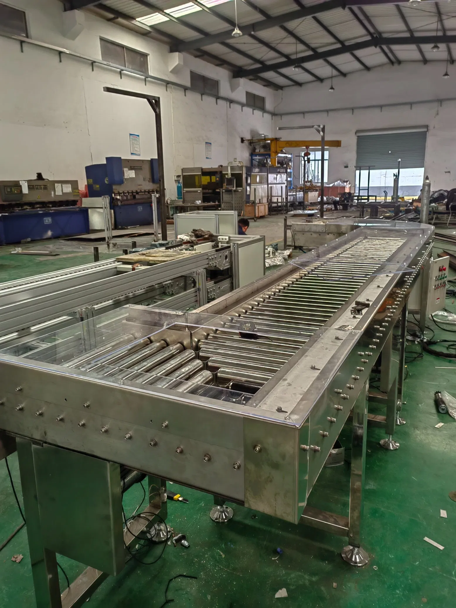 Intelligent Modular Conveyance Networks - Self-Powered Transport Units, Adaptive Flow Solutions &amp; Robotic Handling Systems