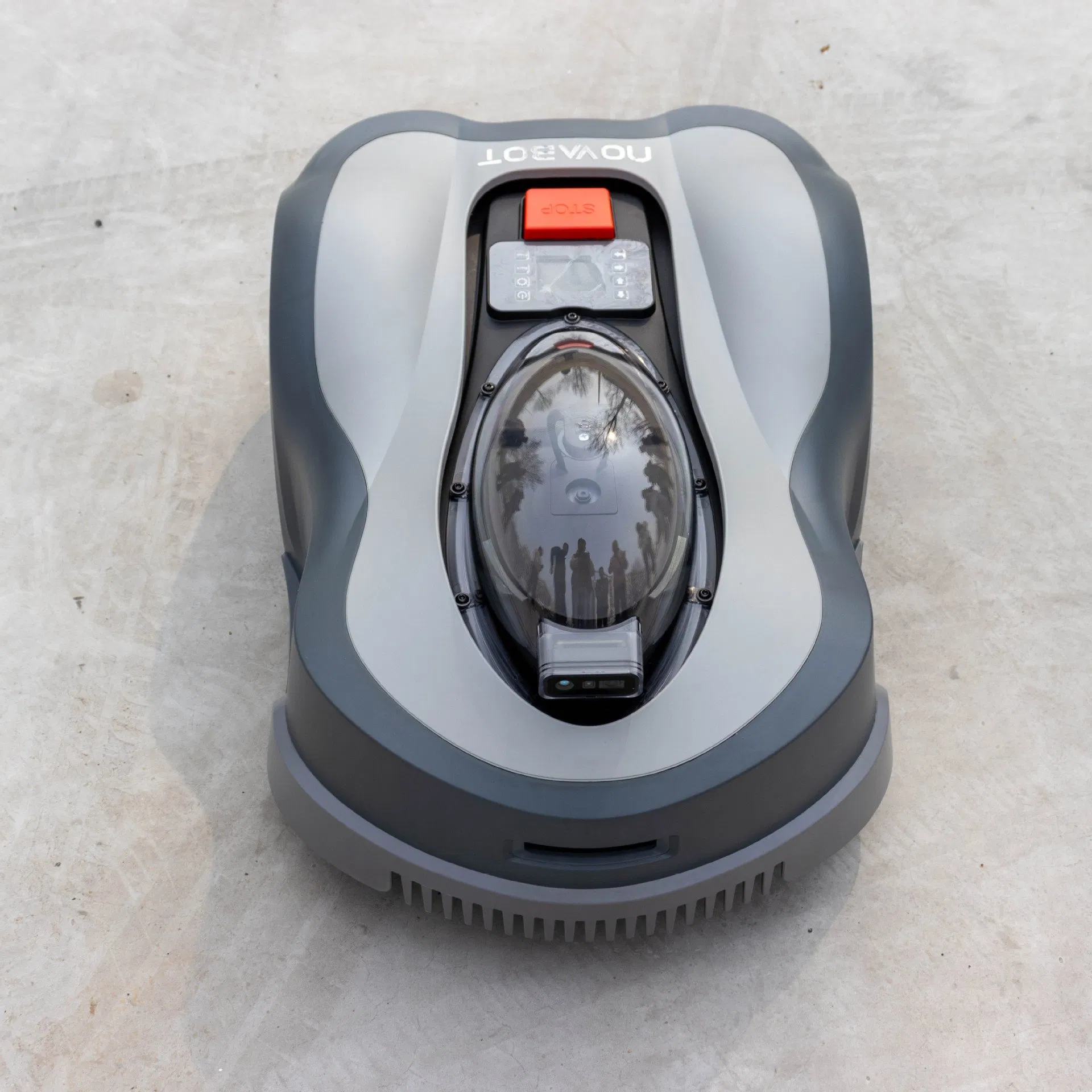 This Ai-Driven Robot Provides a Daily Weeding Report with Metrics on Area Covered, Weeds Removed, and Estimated Labor Savings