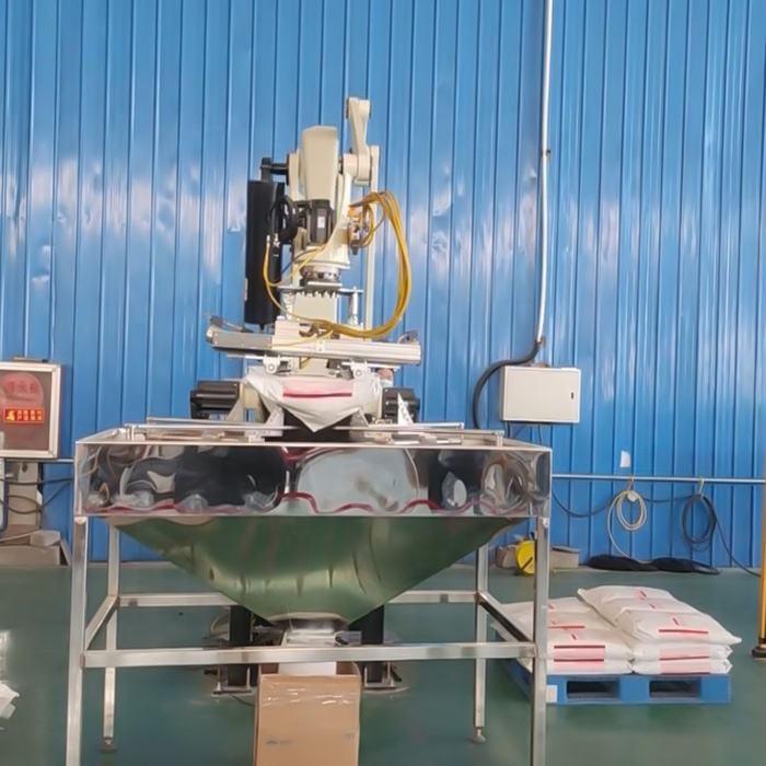 Benson Plastic-Lined Corrosion-Resistant Robot for Unpacking and Depalletizing Ammonium Chloride Powder