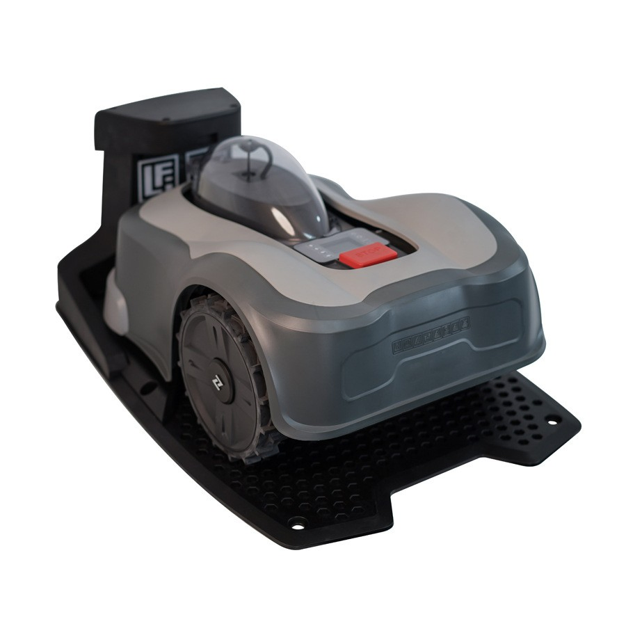 This Ai-Driven Robot Provides a Daily Weeding Report with Metrics on Area Covered, Weeds Removed, and Estimated Labor Savings