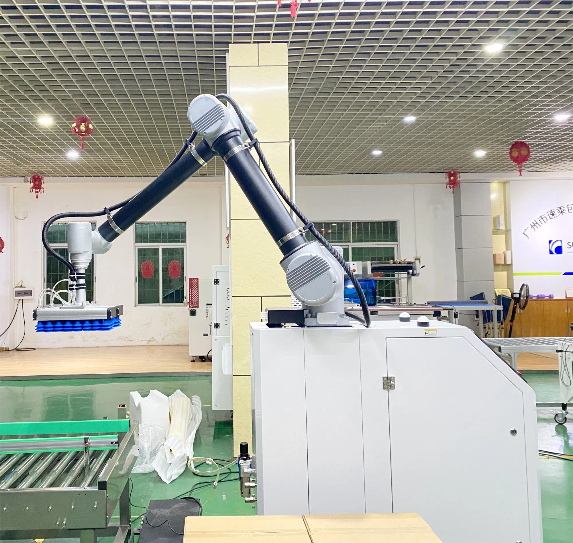 Collaborative Palletizing Robot for Efficient Stack Automation in Warehouse and Factory