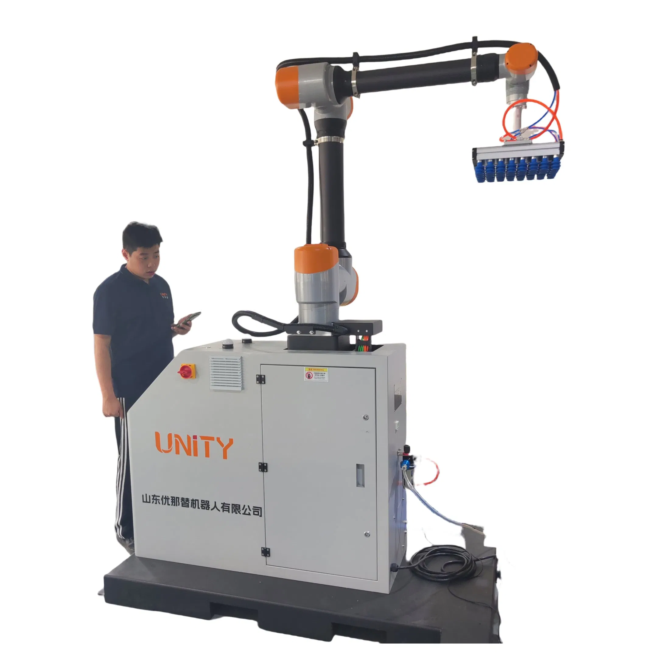 Versatile Collaborative Robots with Discounts for Warehouse Automation