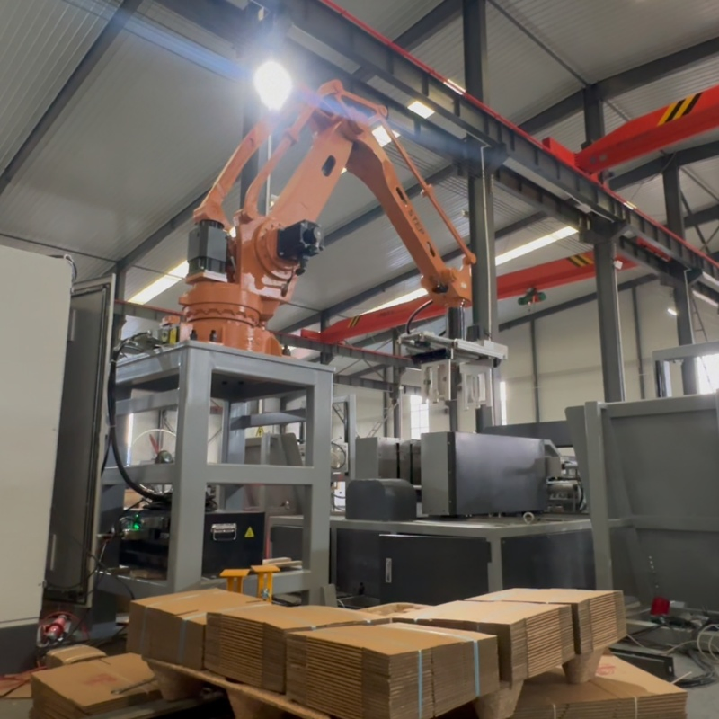 High Speed/Payload/Automatic Industrial/Intelligent Palletizing Robot for Corrugated Box with Reliable PLC Controlled/User Friendly/Low Maintenance/Staggered.