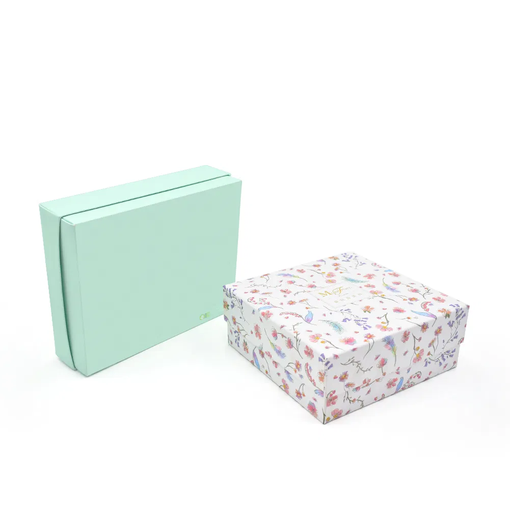 Caja rígida con tapa y base