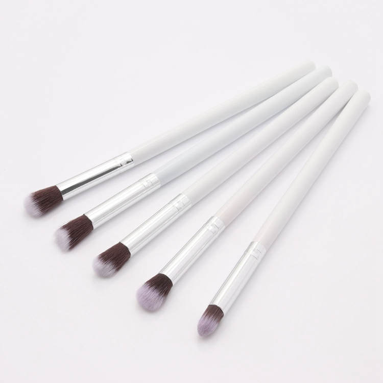 Precio de fábrica 5PCS Juego de brochas de maquillaje con pelo sintético y mango de madera, brocha de ojos cosmética con tu propio logo