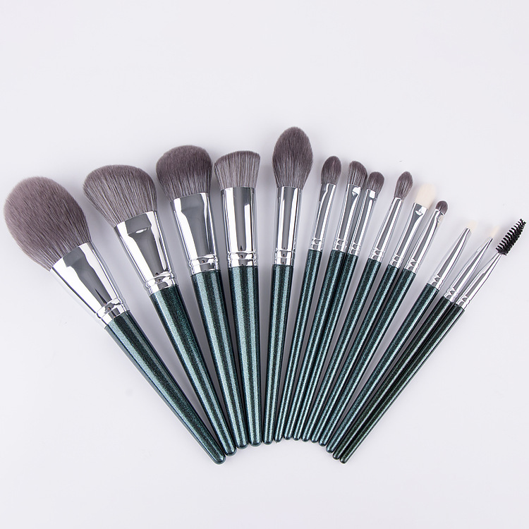 Nuevo al por mayor 14PCS juego de brochas de maquillaje de color verde oscuro para el rostro y los ojos con mango de madera de pelo sintético