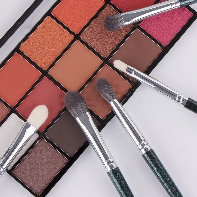 Nuevo al por mayor 14PCS juego de brochas de maquillaje de color verde oscuro para el rostro y los ojos con mango de madera de pelo sintético