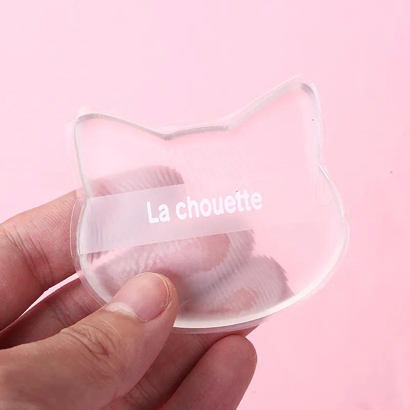 Esponja de maquillaje de silicona transparente