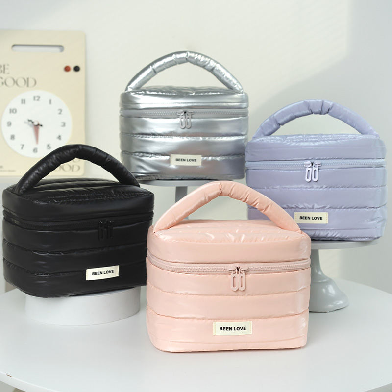Estuche de Maquillaje de Mano con Gran Capacidad Bolsa de Cosméticos Portátil para Labiales y Cuidado de la Piel Cierre de Cremallera Fashionable