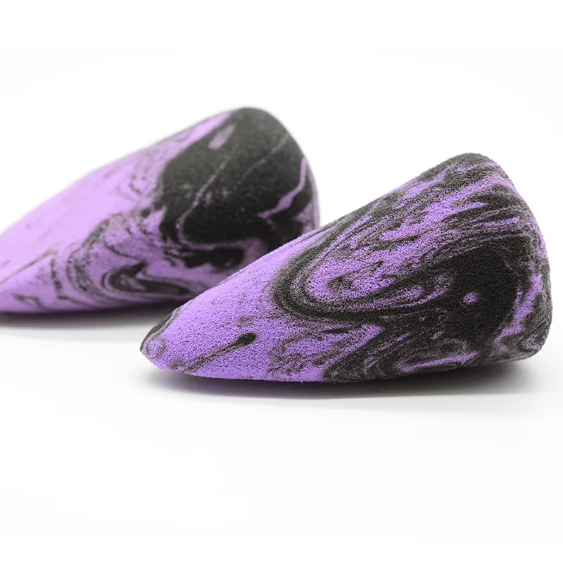 Batidora de maquillaje diseño cónico